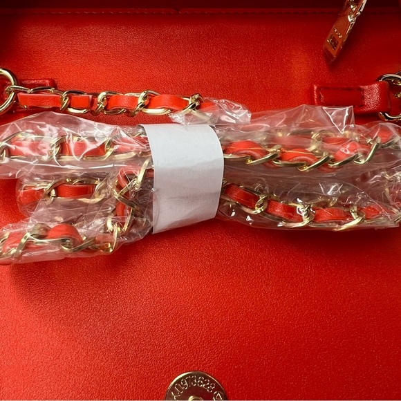 BEBE CANDY APPLE SOPHIA SMALL CROSSBODY/ SHOULDER BAG | NEW/NWT!!♥️♥️ - Picture 10 of 12